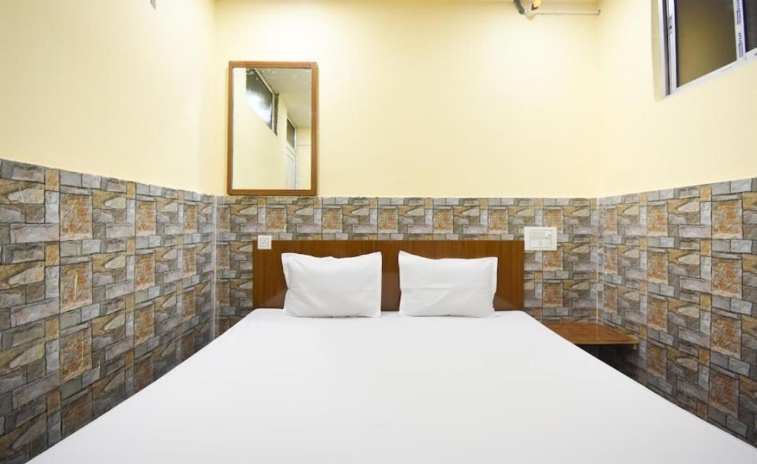 Daylight Palace Hotel Haora Exterior photo